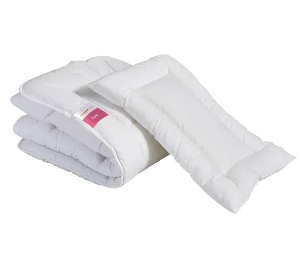 Zestaw dziecięcy 100x135+40x60 Fun Inter Widex - kołderka i płaska poduszka w jednym komplecie